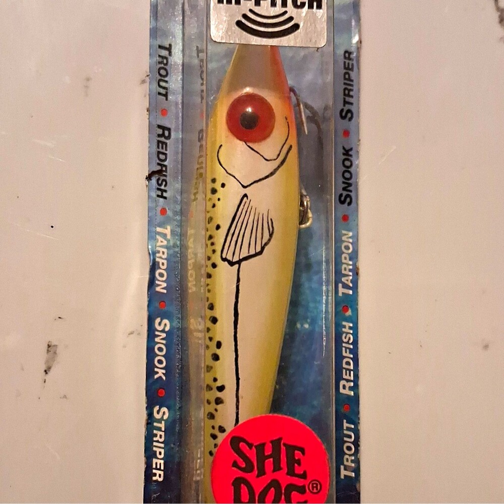 Vintage Mirr O lure  She Dog Top Walker Lure NOS